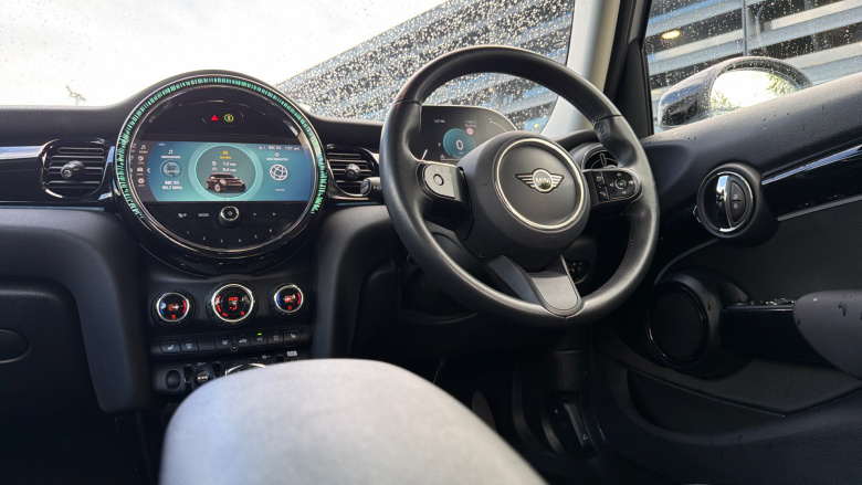 MINI Hatchback 1.5 Cooper Classic 5dr Auto Petrol Hatchback